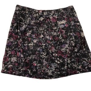 DKNY Skirt - Size Medium